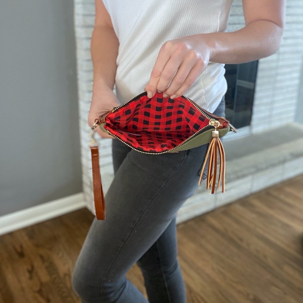 *HP* ARMY GREEN WRISTLET - RED/BLACK CHECK - Picture 5 of 5